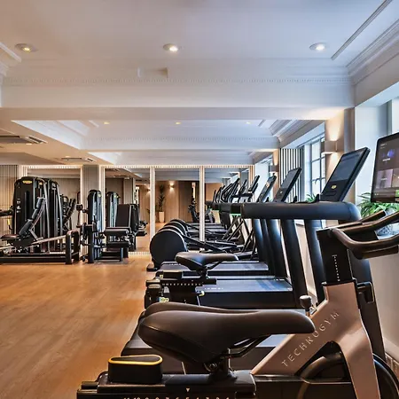 Hotel The Level At Melia White House 5*