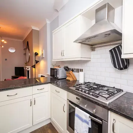Cosy Retreat For Two Off Upper St, Islington Pass The Keys Apartment
