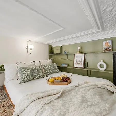 Apartamento Chic Mezzanine With Balcony
