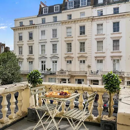 Apartamento Chic Mezzanine With Balcony Londres