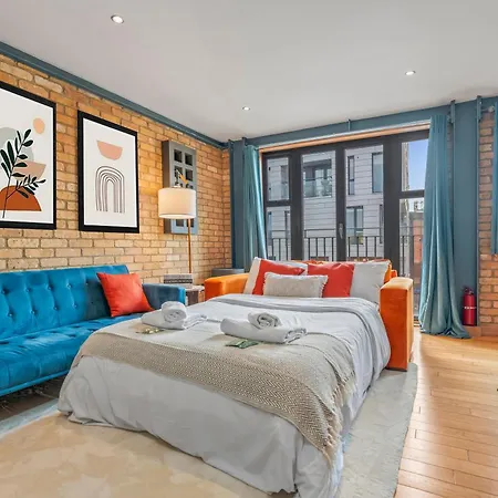 Waterloo - Modern And Industrial 2 Bed - Close To Bridge, Sleeps 6 * לונדון