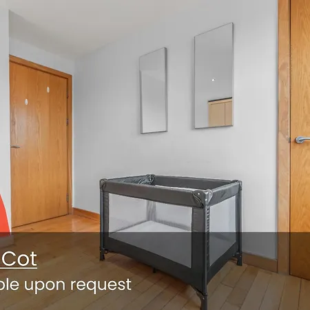 Waterloo - Modern And Industrial 2 Bed - Close To Bridge, Sleeps 6 דירה *