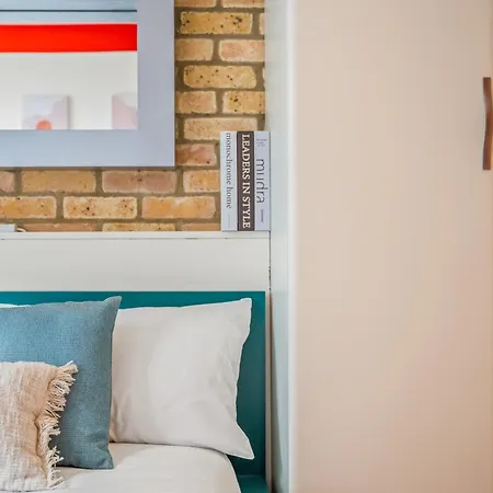 Waterloo - Modern And Industrial 2 Bed - Close To Bridge, Sleeps 6 דירה