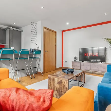 דירה Waterloo - Modern And Industrial 2 Bed - Close To Bridge, Sleeps 6 לונדון