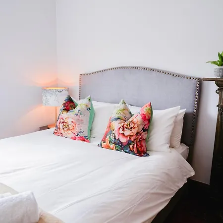 Apartment Paddington, Classic Two Bedroom