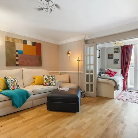 W2 Stylish And Apartment *