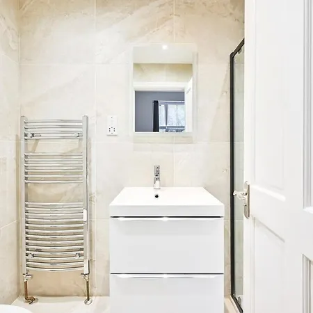 Apartment Knightsbridge Ground Floor Gem Next Hide Park