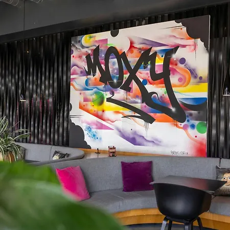 Moxy Excel 4* Londres