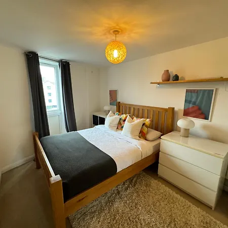 Modern & Ideally Located 2bd Flat Heart Of Dalston *