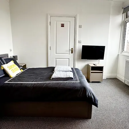 Stylish Modern, Private Apartment,15 Mins To London Appartamento Hendon