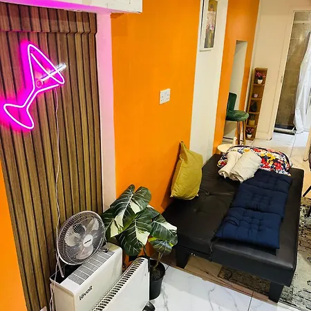 Awesome Marylebone Near Baker Street Apartment London