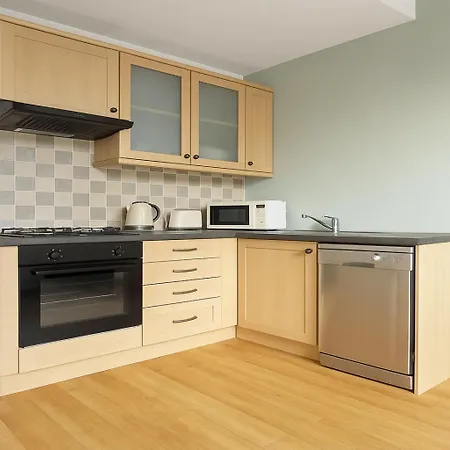 Cosy Flat In Battersea *