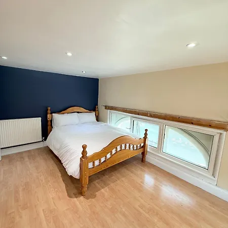 West Hampstead Hub! Apartment