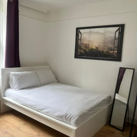 Dockside 1-bed By Tower Bridge ロンドン