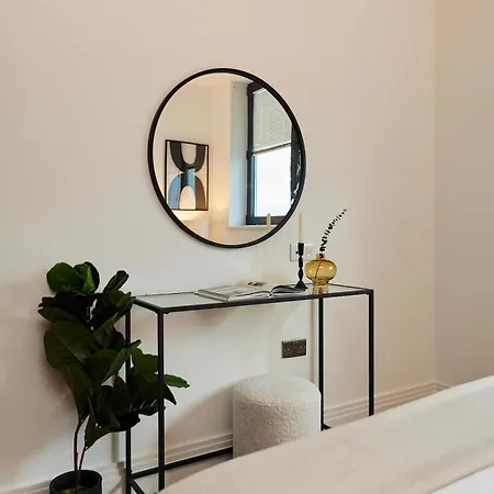 The Harlesden Escape - Spacious 3bdr Flat With Balcony Apartmán *