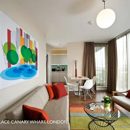 Fraser Place Canary Wharf * לונדון
