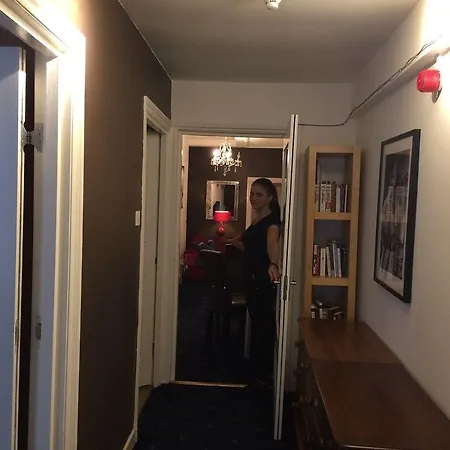 Kensington Court Notting Hill 2* לונדון