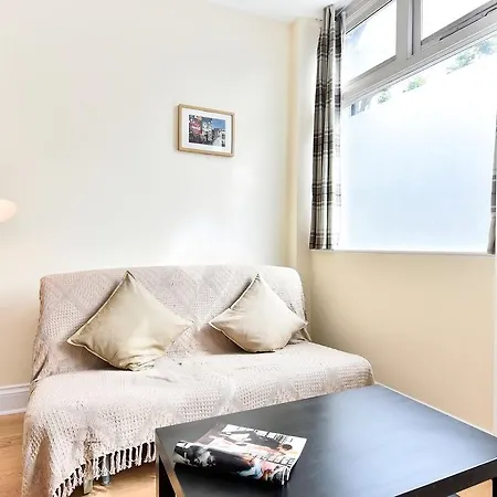 225-227 Royal College Street Apartment London