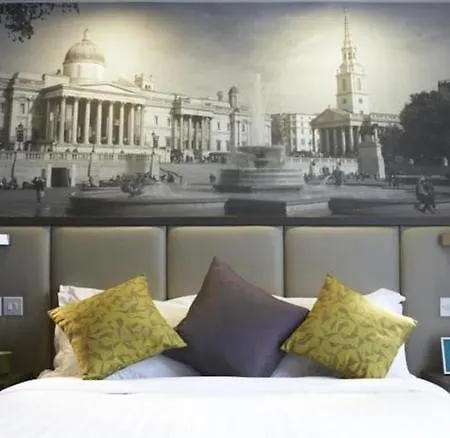 Citadines Trafalgar Square Лондон