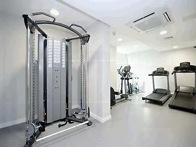 Staycity London Heathrow Apartahotel 4*