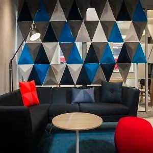 Express Park Royal By Ihg Hotel