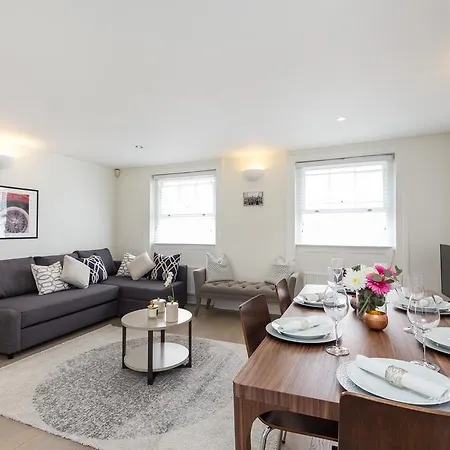 Covent Garden Oasis - 2 Bedrooms 2 Baths *