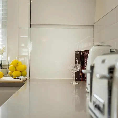 Apartment Covent Garden Oasis - 2 Bedrooms 2 Baths London