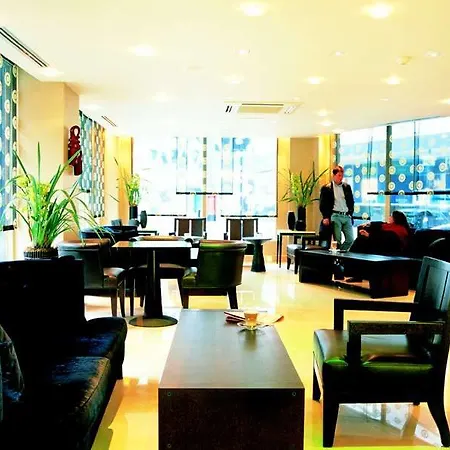 Radisson Blu Hotel, Bond Street Hotel