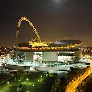 Ξενοδοχείο Ibis Wembley