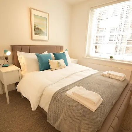 St Anne's Court By Indigo Flats * Londres