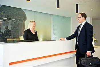 Staycity London Heathrow Apartahotel Hillingdon