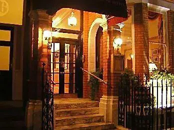 Maranton House Kensington 3* London