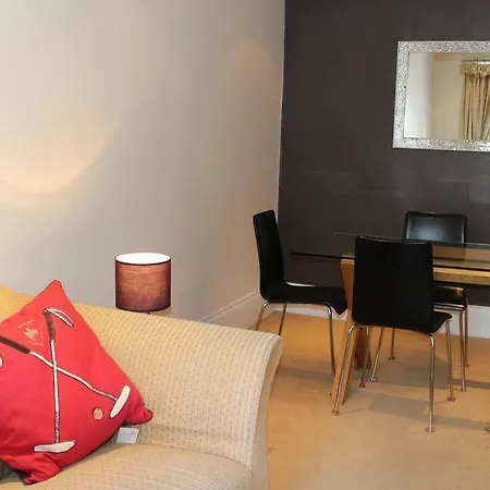 מלון Kensington Court Notting Hill 2*