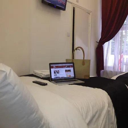 Kensington Court Notting Hill 2* לונדון