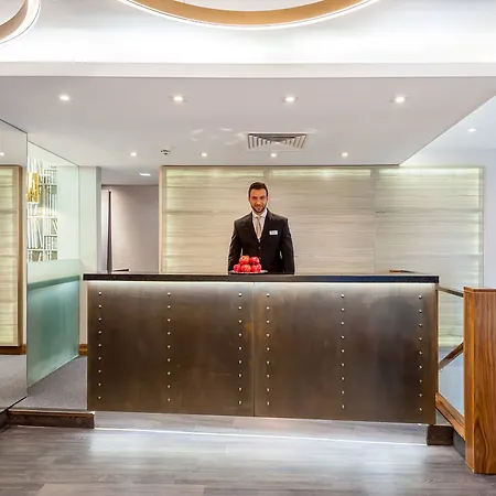 Mercure Paddington 4* Londra