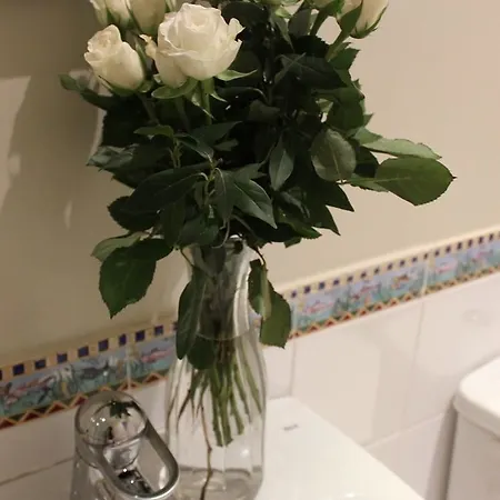 Bed & Breakfast Ros Mor Ealing