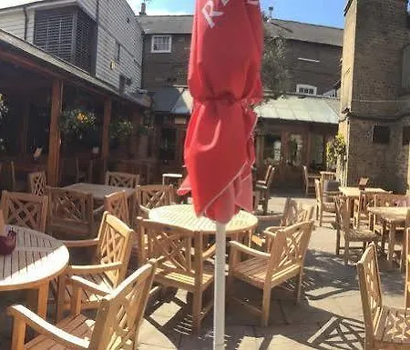 Locanda Rose And Crown 3*