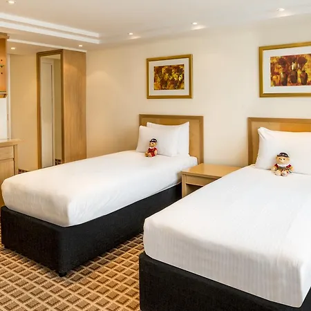 Copthorne Tara Kensington מלון