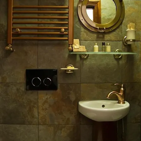 Guest house Regency House 3*