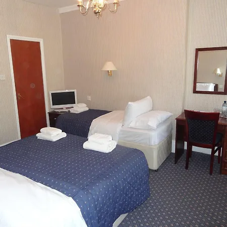 Regency House Guest house 3*