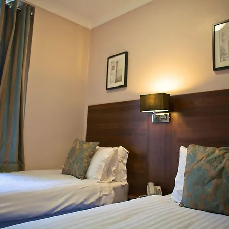 The Portico 4*