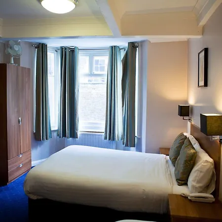 Hotel The Portico