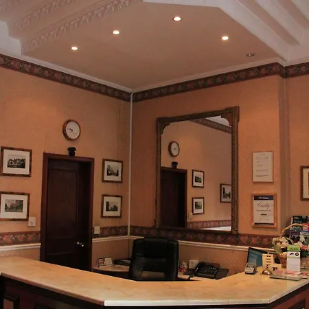 Hotel Maranton House Kensington 3*