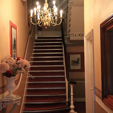 Hotel Maranton House Kensington 3*