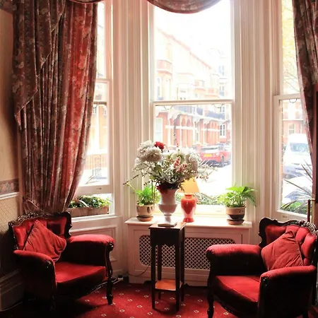 Maranton House Kensington Hotel 3*
