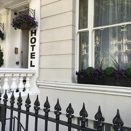 Kensington Court Notting Hill
