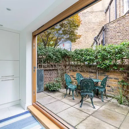 Joivy Stunning 3 Bed, 2 Bath House With Garden And Rooftop Terrace Londyn