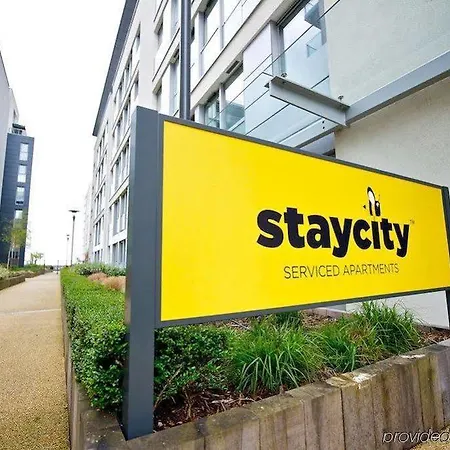 Staycity London Heathrow 4*