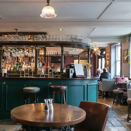 Rose And Crown 3* Londra