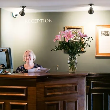 Rose And Crown Locanda 3*